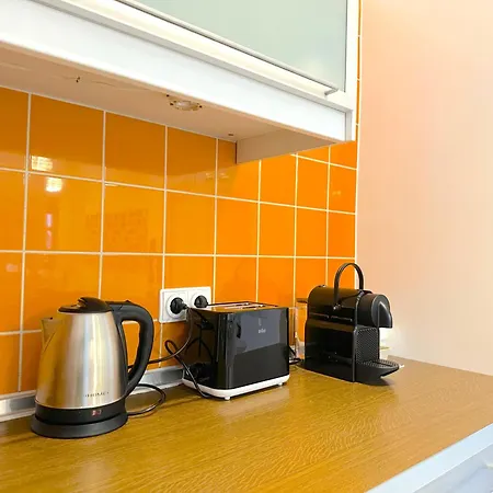 アパート Stunning 150m2 3-bedroom With Balcony ブダペスト