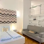 Stunning 150m2 3-bedroom With Balcony Apartment Budapest